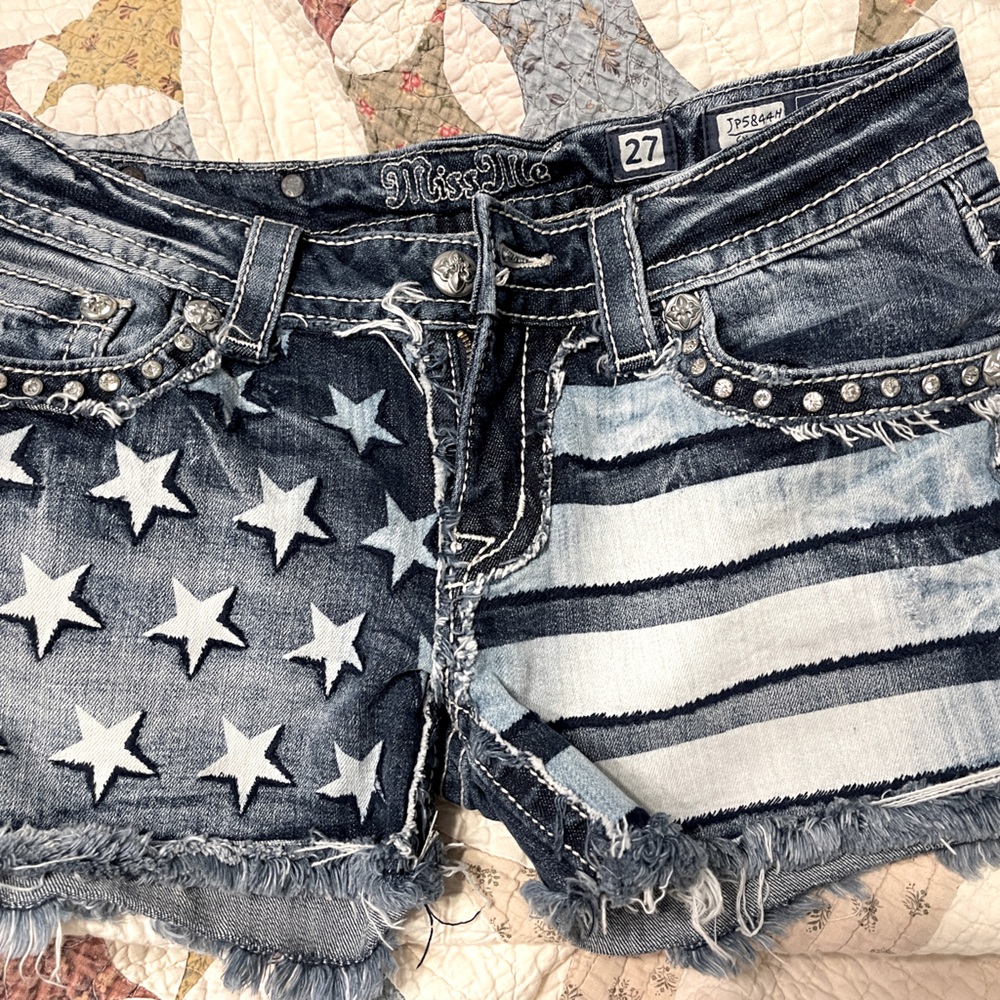 Missme flag shirts